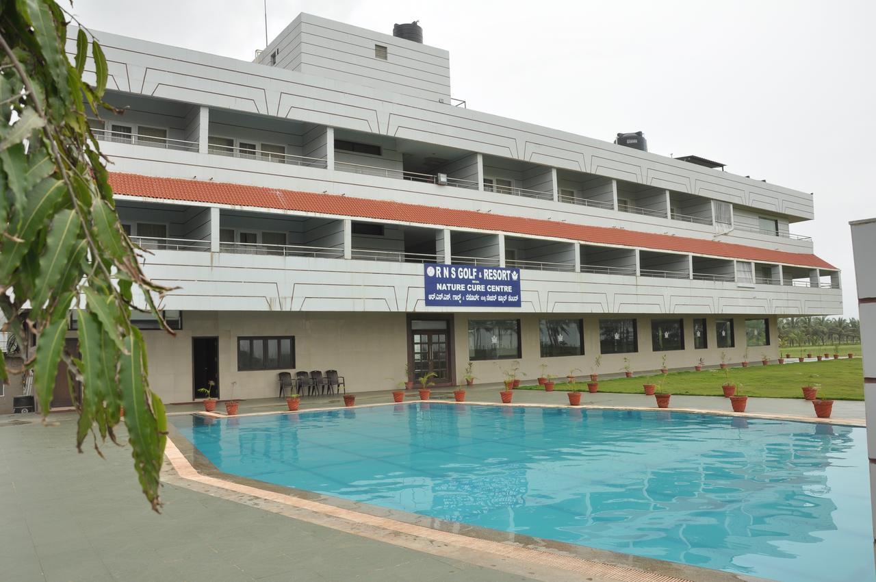 Rns Golf Resort & Nature Cure Centre Māvalli 外观 照片
