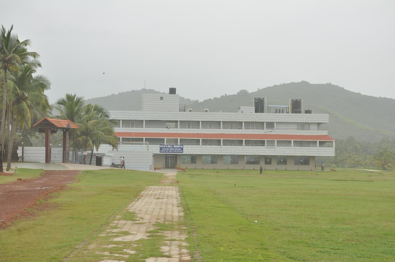 Rns Golf Resort & Nature Cure Centre Māvalli 外观 照片